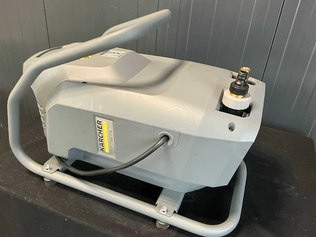 Kärcher hd 7/17 m portable professionele hogedrukreiniger - afbeelding 9 van  10