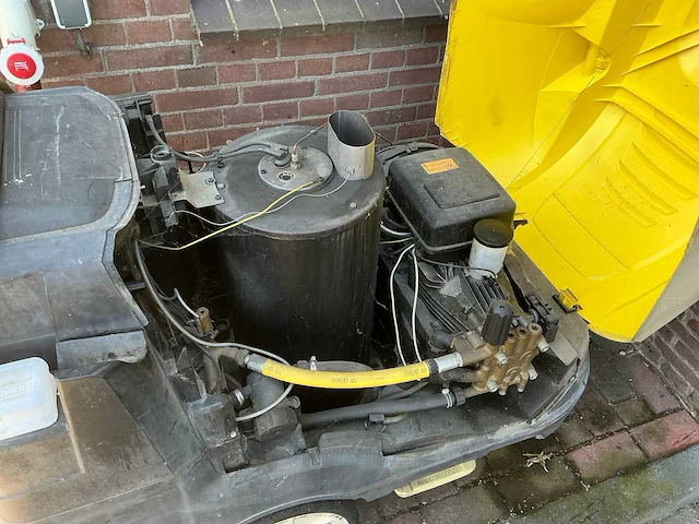 Kärcher hds 8/18-4m commercial hogedrukreiniger - afbeelding 6 van  7