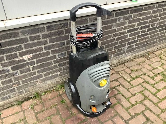 Karcher hogedrukreiniger - afbeelding 2 van  2
