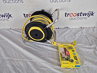 Kärcher hr 3.20 set slanghaspel - incl. 20 m primoflex tuinslang - slangcapaciteit (m) 40 (1/2") / 30 (5/8") / 25 (3/4") - compact - incl primoflex tuinslang - afbeelding 2 van  2