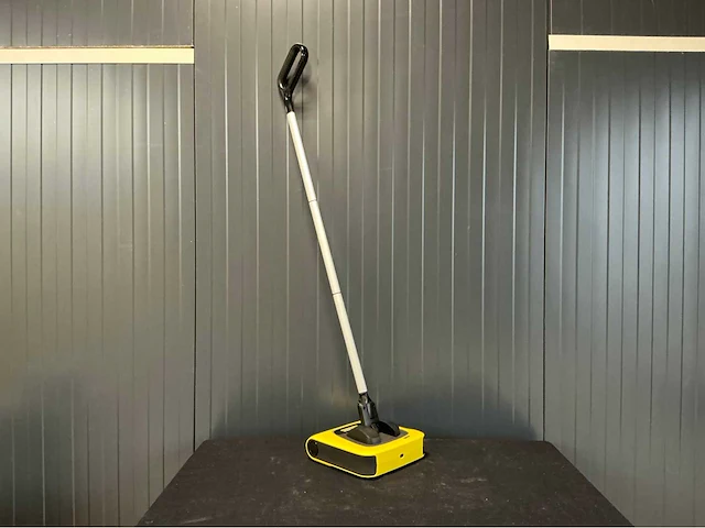 Kärcher kb5 elektrische bezem - afbeelding 1 van  5