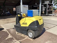 Kärcher km 100/100 r zelfrijdende veegmachine - afbeelding 10 van  15