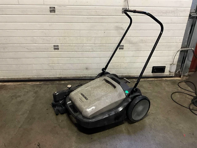 Karcher km 70/20 c veegmachine - afbeelding 1 van  5