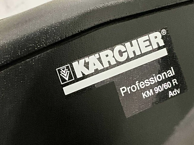 Karcher km 90/60 r bp opzit veeg/zuigmachine dubbele borstels - afbeelding 6 van  16