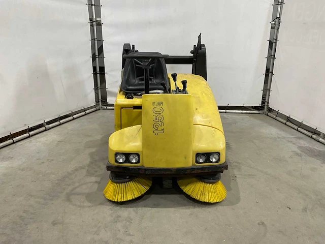 Kärcher kmr 1250 veegmachine - afbeelding 10 van  16