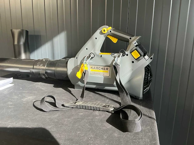 Kärcher lb 930/36 bp professionele bladblazer - afbeelding 9 van  10