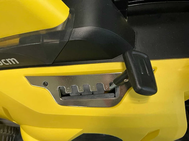Kärcher lmo 36-40 battery grasmaaier - afbeelding 8 van  11