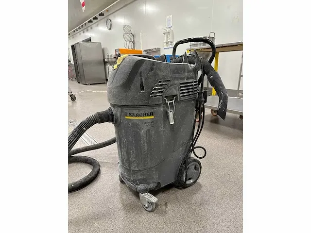 Kärcher professional - compact 65/1 - industriële stofzuiger - afbeelding 2 van  2