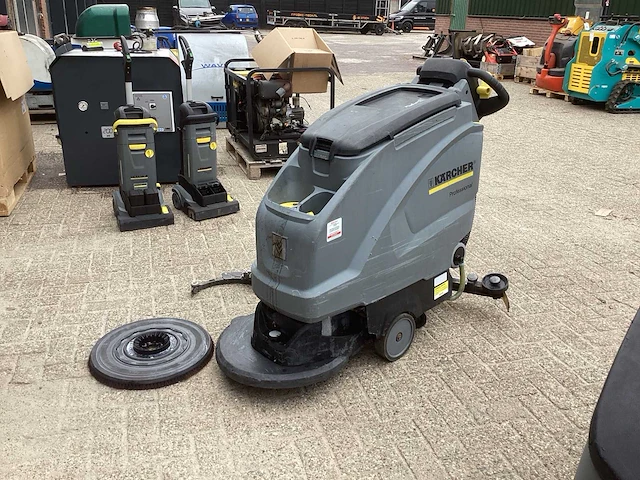 Kärcher professional b 40w vloerreiniger - afbeelding 1 van  8