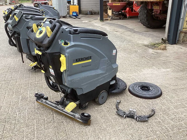 Kärcher professional b 40w vloerreiniger - afbeelding 3 van  8