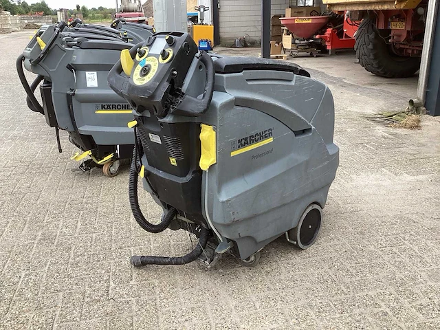 Kärcher professional b 80w vloerreiniger - afbeelding 3 van  9