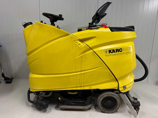 Kärcher professional b140r vloerreiniger - afbeelding 4 van  15