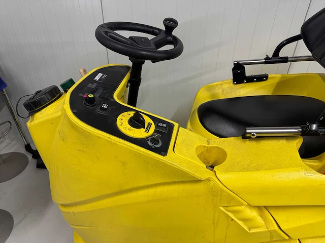 Kärcher professional b140r vloerreiniger - afbeelding 6 van  15