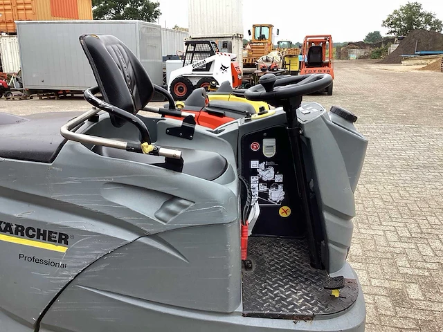Kärcher professional b140r vloerreiniger - afbeelding 10 van  12