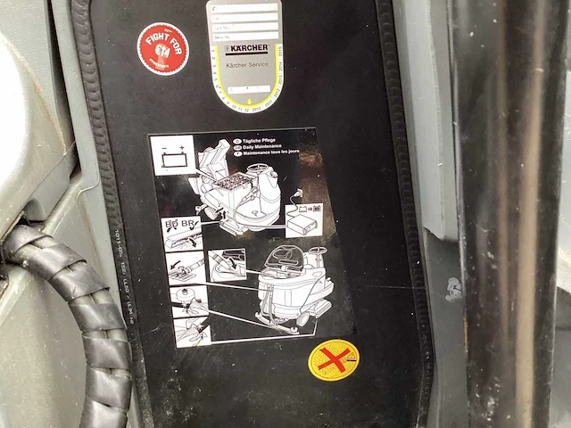 Kärcher professional b140r vloerreiniger - afbeelding 11 van  12