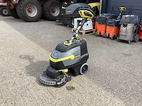 Kärcher professional bd 38/12 c vloerreiniger - afbeelding 1 van  8