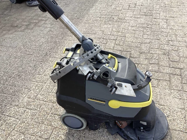 Kärcher professional bd 38/12 c vloerreiniger - afbeelding 5 van  7