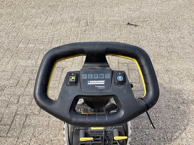 Kärcher professional bd 38/12 c vloerreiniger - afbeelding 6 van  7