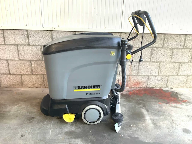 Kärcher professional bd 40/25 c zelfrijdende schrobmachine - afbeelding 8 van  15