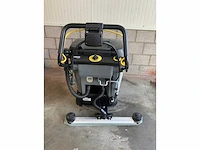 Kärcher professional bd 40/25 c zelfrijdende schrobmachine - afbeelding 15 van  15