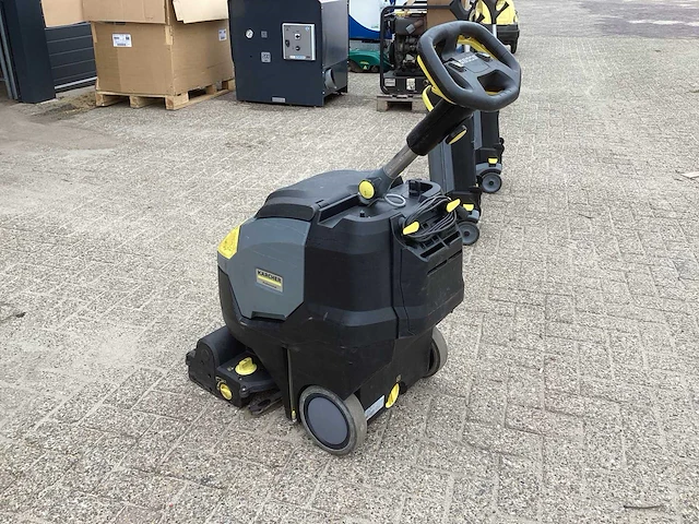 Kärcher professional br 45/22 vloerreiniger - afbeelding 4 van  9