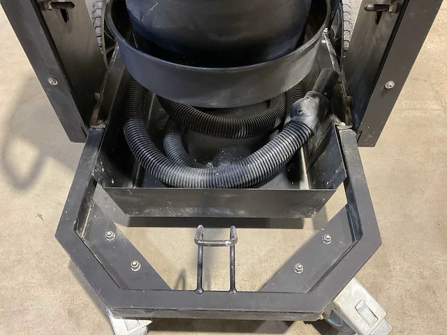 Kärcher professional industriële stofzuiger - afbeelding 3 van  6