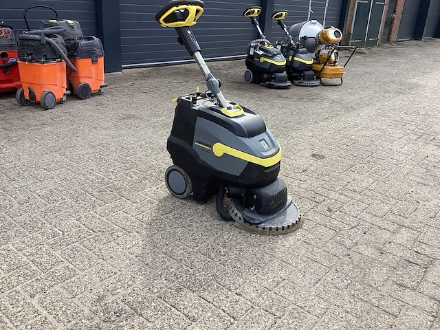 Kärcher professional vloerreiniger - afbeelding 2 van  8