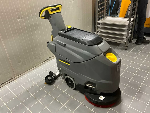 Karcher proffesional bd 43/35c vloerreiniger - afbeelding 4 van  11