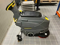 Karcher proffesional bd 43/35c vloerreiniger - afbeelding 5 van  11