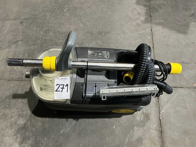 Kärcher puzzi 10/1 tapijtreiniger - afbeelding 5 van  5