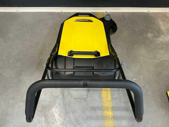 Kärcher s6 industriële veegmachine - afbeelding 4 van  6