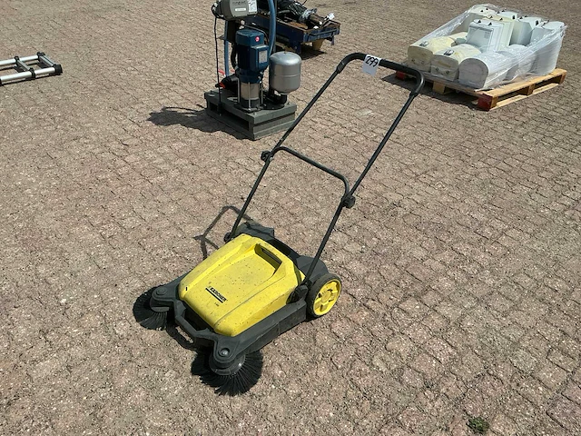 Kärcher s650 veegmachine - afbeelding 2 van  3