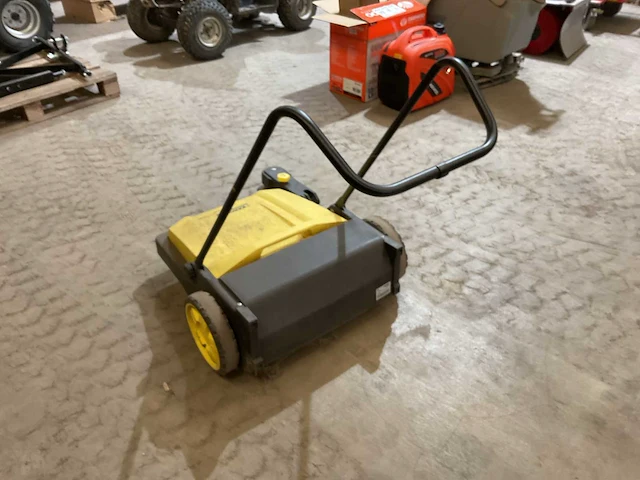 Kärcher s750 veegmachine - afbeelding 4 van  5