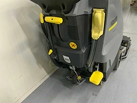 Karcher schrobmachine zelfrijdend - afbeelding 2 van  13