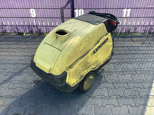 Kärcher schrobmachine - afbeelding 1 van  9