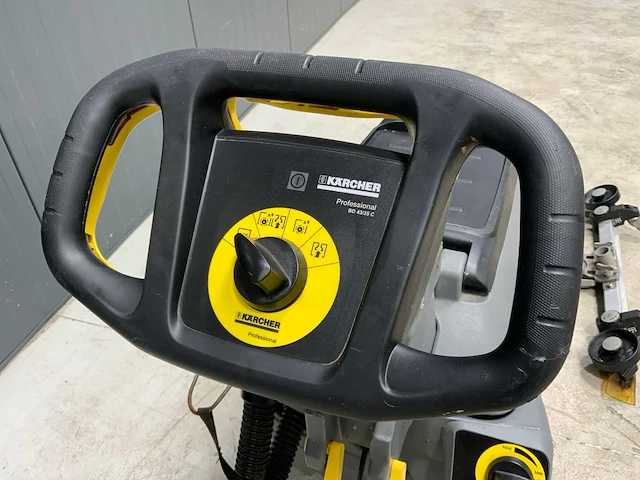 Kärcher schrobzuigmachine bd 43/35 c ep - afbeelding 4 van  5