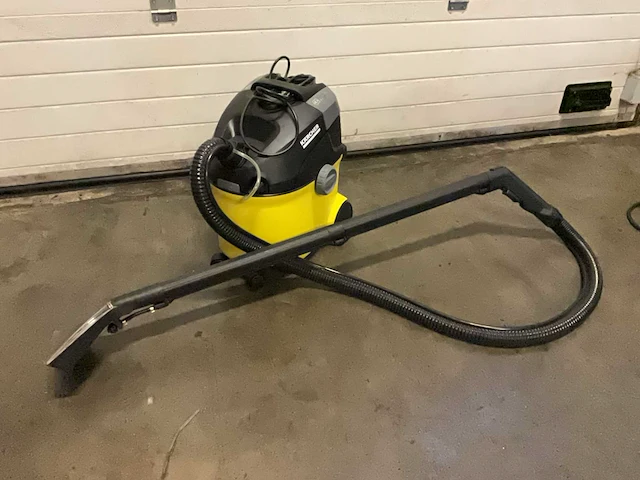Karcher se 5.100 tapijtreiniger - afbeelding 1 van  6