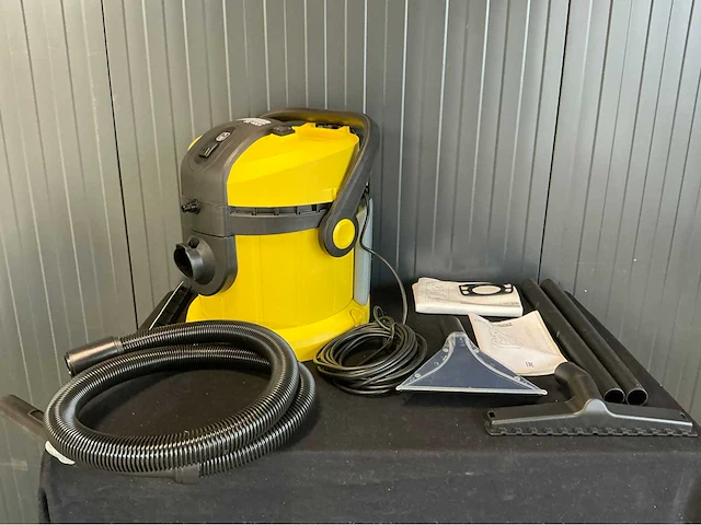 Kärcher se4001 tapijtreiniger - afbeelding 1 van  10