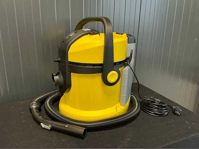 Kärcher se4001 tapijtreiniger - afbeelding 2 van  11