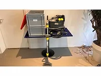 Kärcher tapijtreiniger | bekledingreiniger puzzi 8/1 c professional - afbeelding 1 van  5