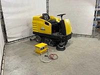 Kärcher veegmachine - afbeelding 10 van  17