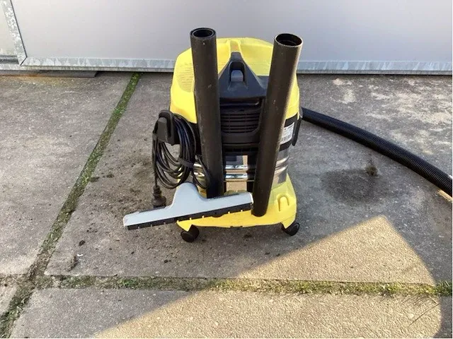 Karcher wd 4 premium stofzuiger - afbeelding 3 van  5