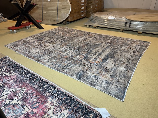 Karpet home bound by ky, meerkleurig - afbeelding 1 van  4