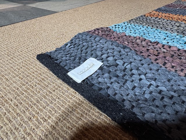 Karpet, meerkleurig leer - afbeelding 3 van  4