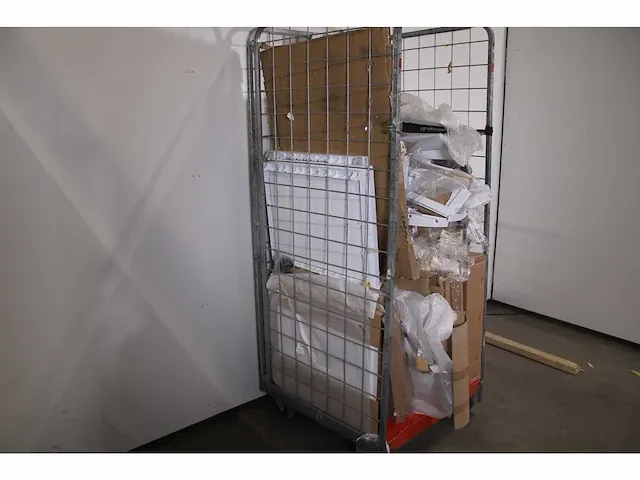 Karren met onderdelen wasmachines / drogers / vaatwassers - afbeelding 8 van  10