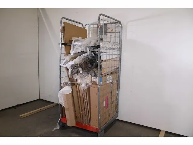 Karren met onderdelen wasmachines / drogers / vaatwassers - afbeelding 9 van  10