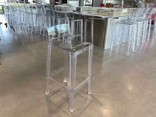 Kartell one more please - vierkant high transparant barkruk (7x) - afbeelding 5 van  14