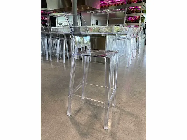 Kartell one more please - vierkant high transparant barkruk (7x) - afbeelding 9 van  14