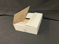 Kartonnen doos (300x) - afbeelding 1 van  5
