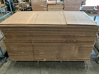 Kartonnen palletdoos 160x70x47 (85x) - afbeelding 1 van  2